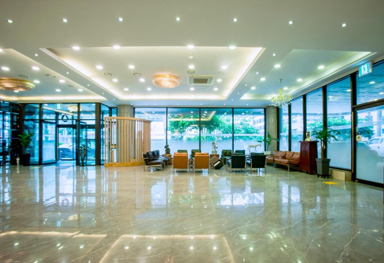 Amber Hotel Jeju Exterior foto
